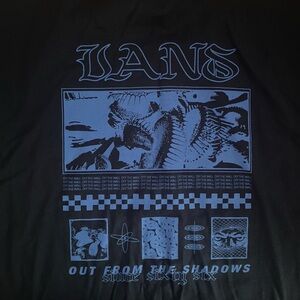 NWOT Vans “Out From The Shadows” Graphic Tee Size XXL